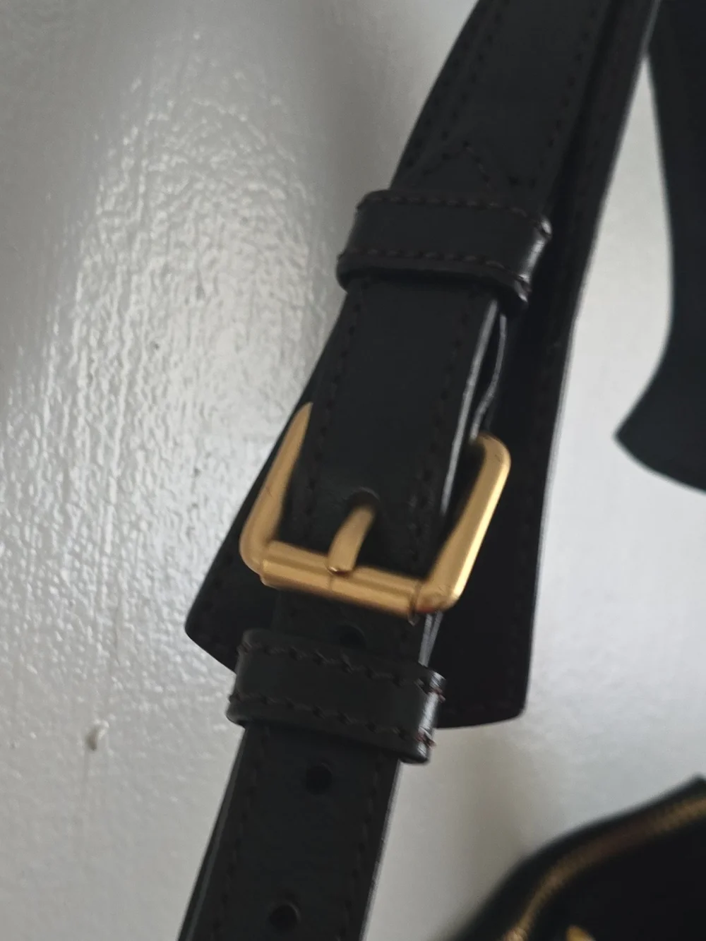 N/A timeless black